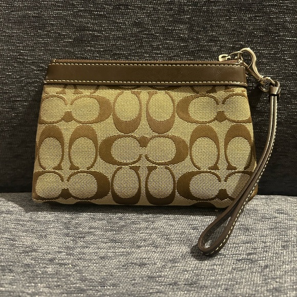 Coach Wristlet - Picture 3 of 3